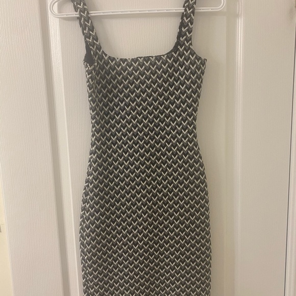 BODY CON DRESS - Picture 2 of 4